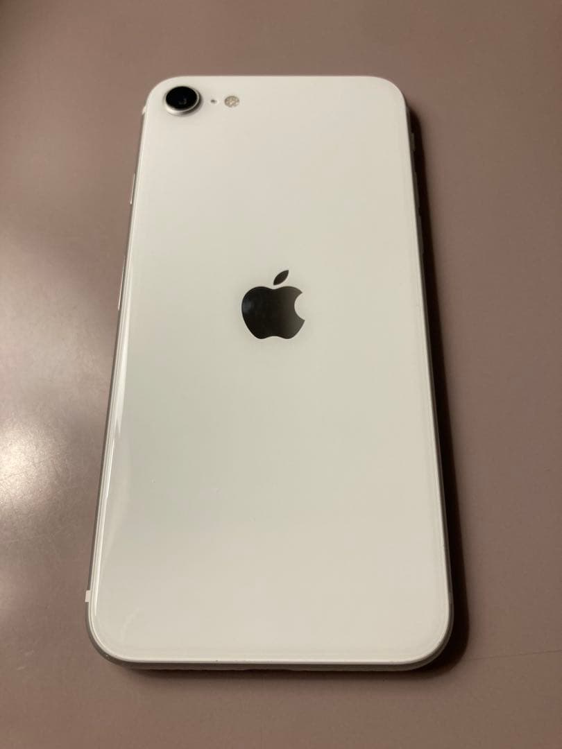 iPhone SE 第2世代 64GB ホワイト 本体のみ ジャンク品