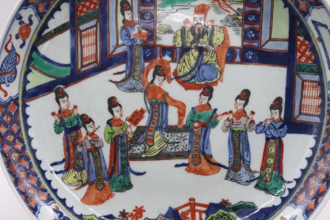 中国　色絵　大清雍正年製銘　人物圖大皿　送料込み260323