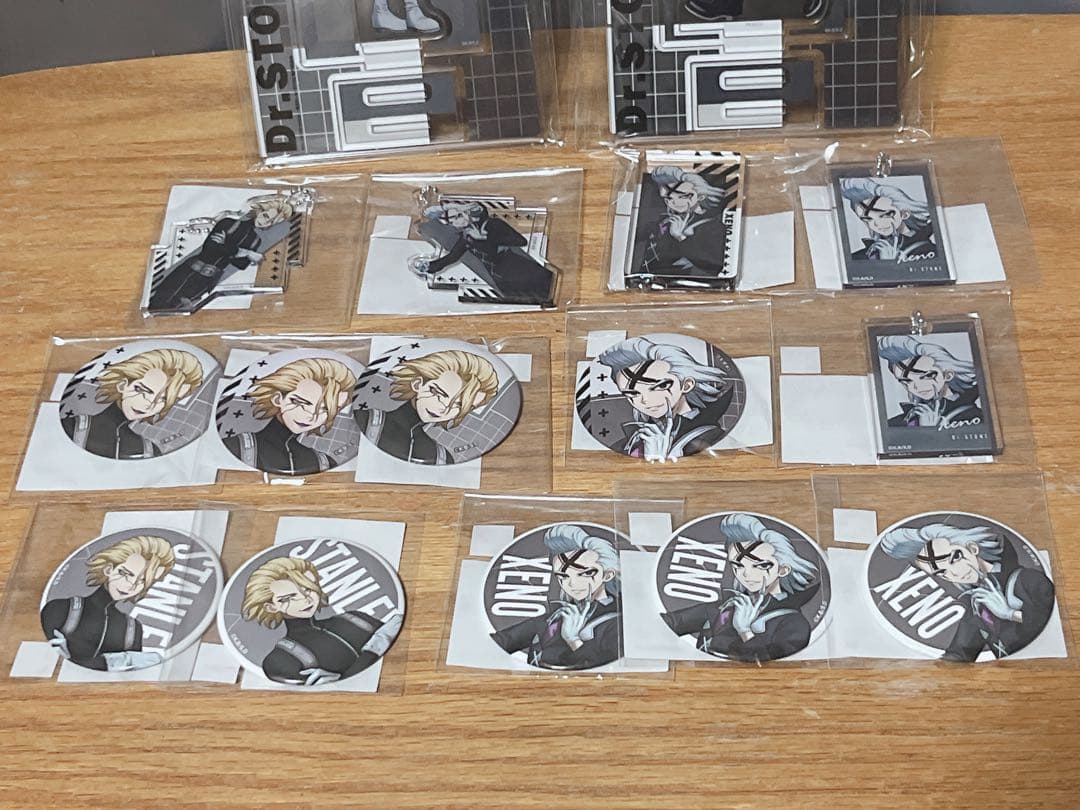 Dr.STONE まるくじ アクリルスタンド 缶バッジ スタンリー ゼノ