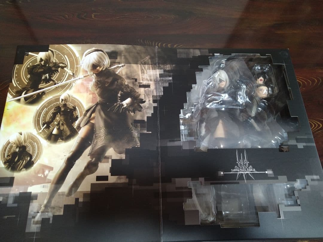 カチューシャプレイアーツ改　ニーアオートマタ 2B Deluxe Ver