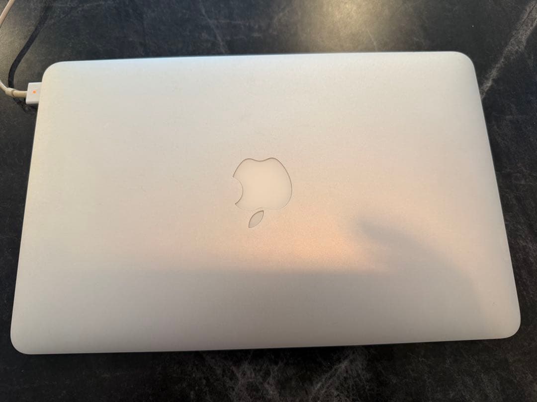 Macbook air 11インチ最終モデル (2015-Early) 美品
