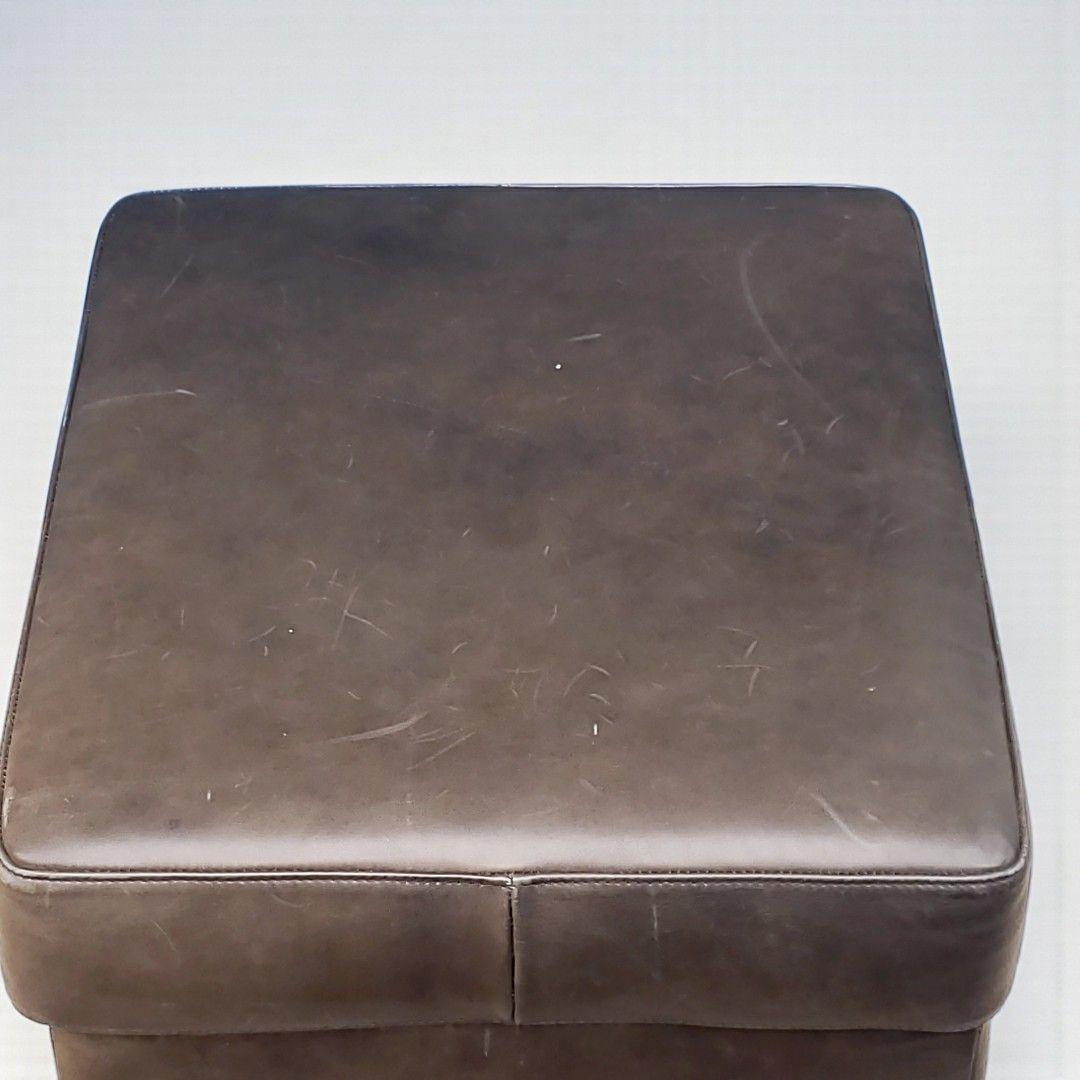 BoConcept ボーコンセプト I.D.V.2 本革 オットマン スツール