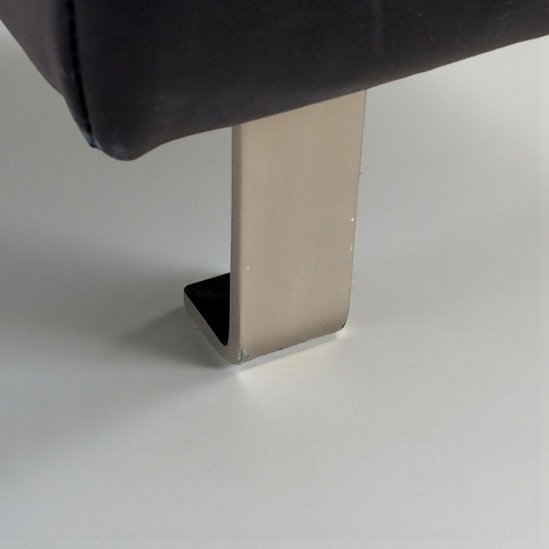 BoConcept ボーコンセプト I.D.V.2 本革 オットマン スツール