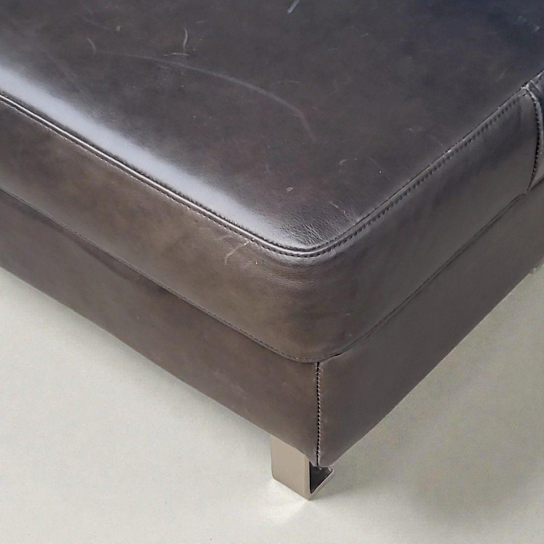 BoConcept ボーコンセプト I.D.V.2 本革 オットマン スツール