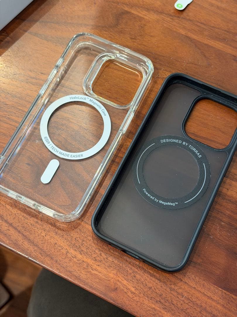 iPhone15 Pro 128GB ナチュラルチタニウム　ケース付き