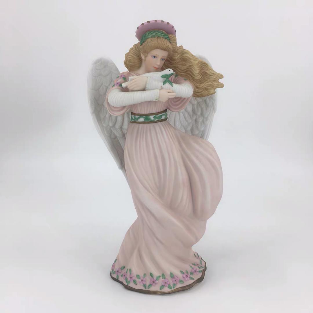 超人気 ホームオブジェ  Lnteriors  フィギュリン 陶器 置物