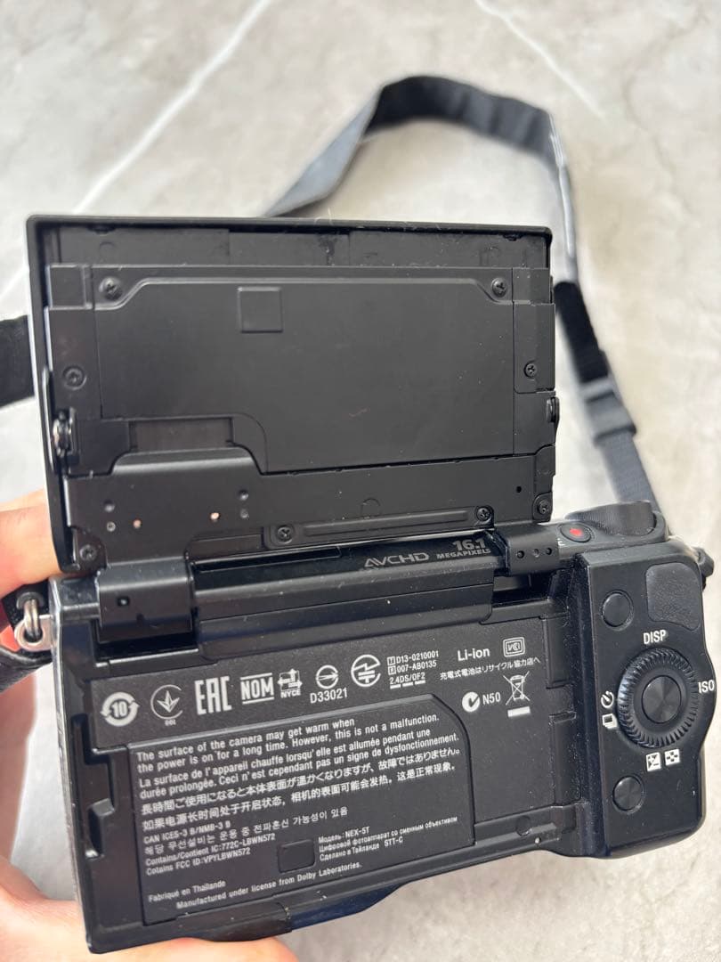 SONY ミラーレス一眼 NEX-5T ※液晶一部変色あり