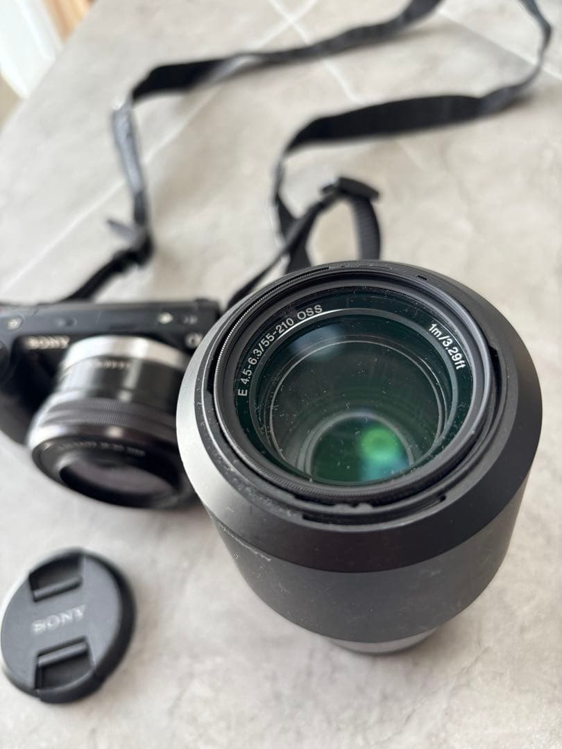 SONY ミラーレス一眼 NEX-5T ※液晶一部変色あり