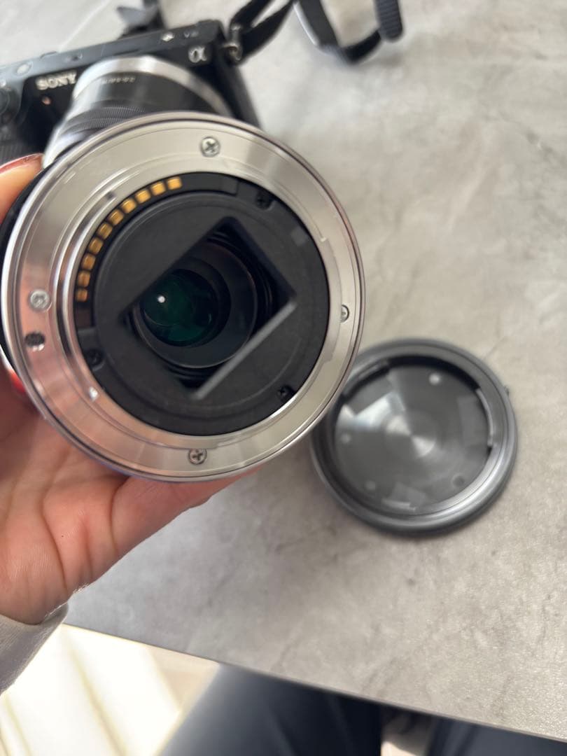 SONY ミラーレス一眼 NEX-5T ※液晶一部変色あり