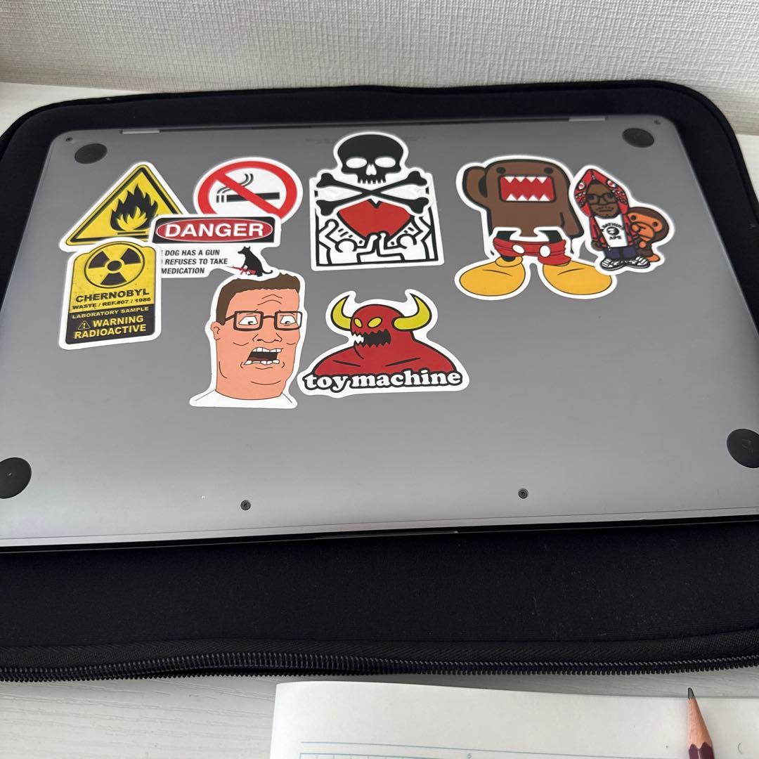 MacBook本体 MacBook 2020 M1 256GB