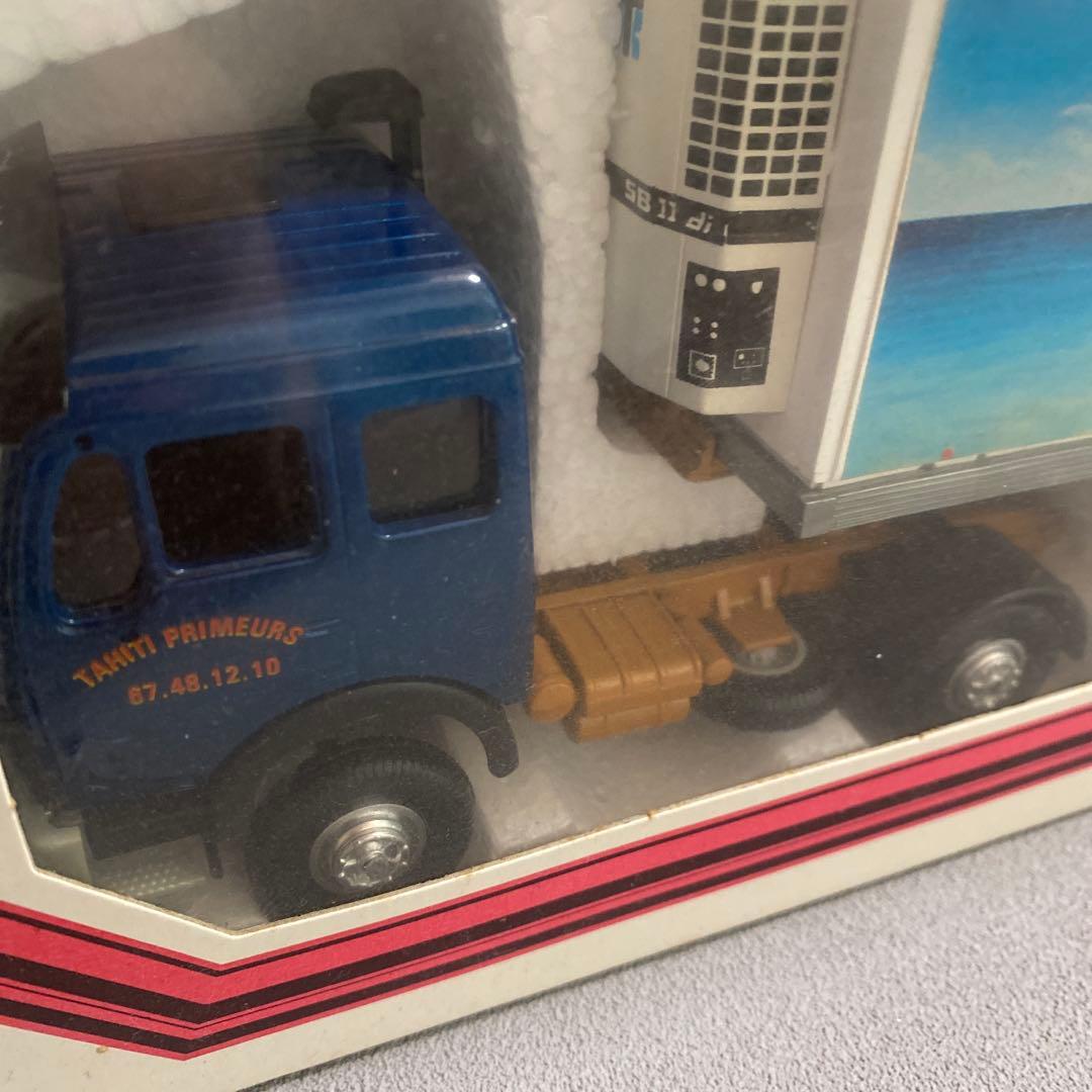 1/43 メルセデスベンツ　トレーラー