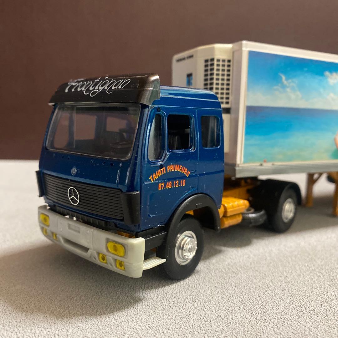 1/43 メルセデスベンツ　トレーラー