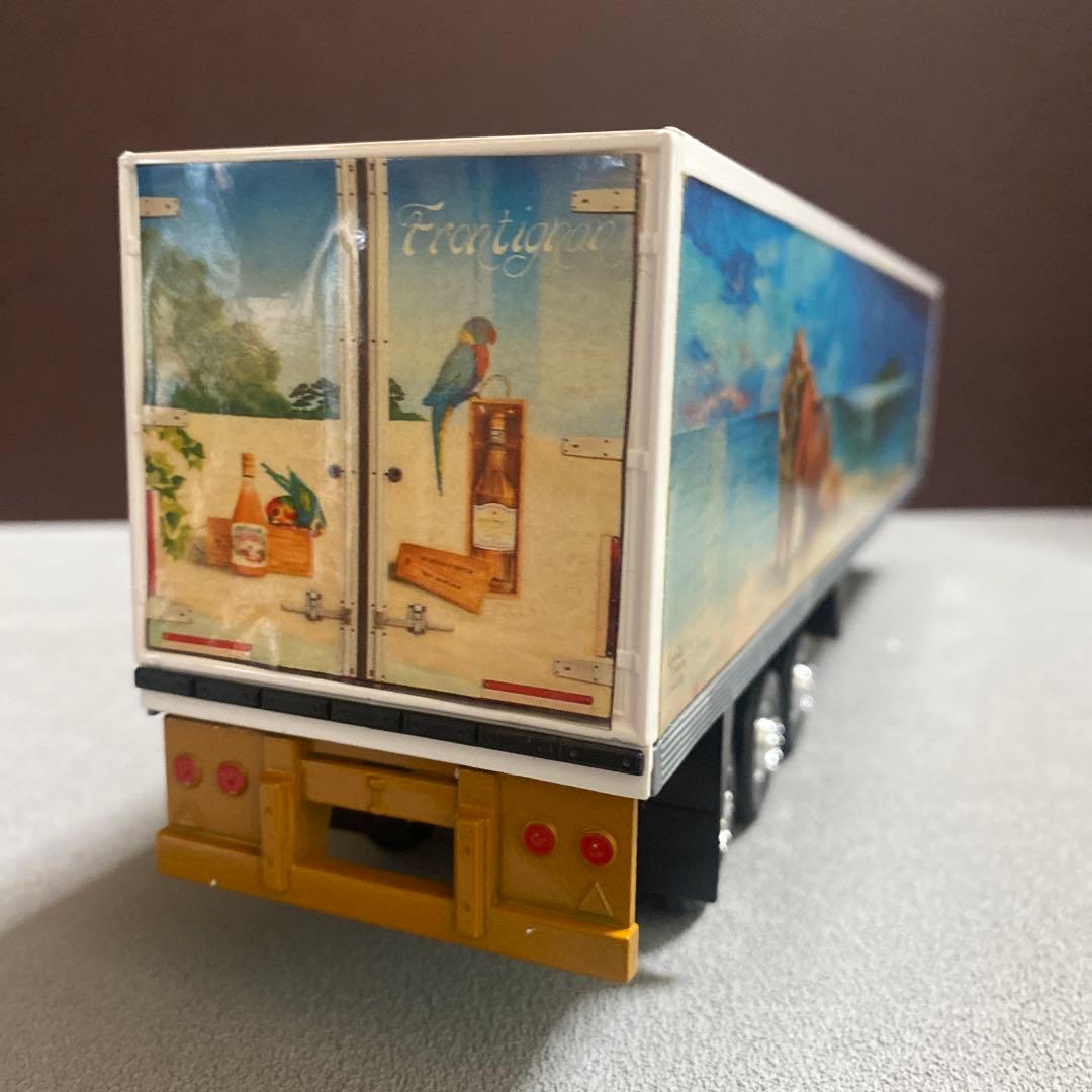 1/43 メルセデスベンツ　トレーラー