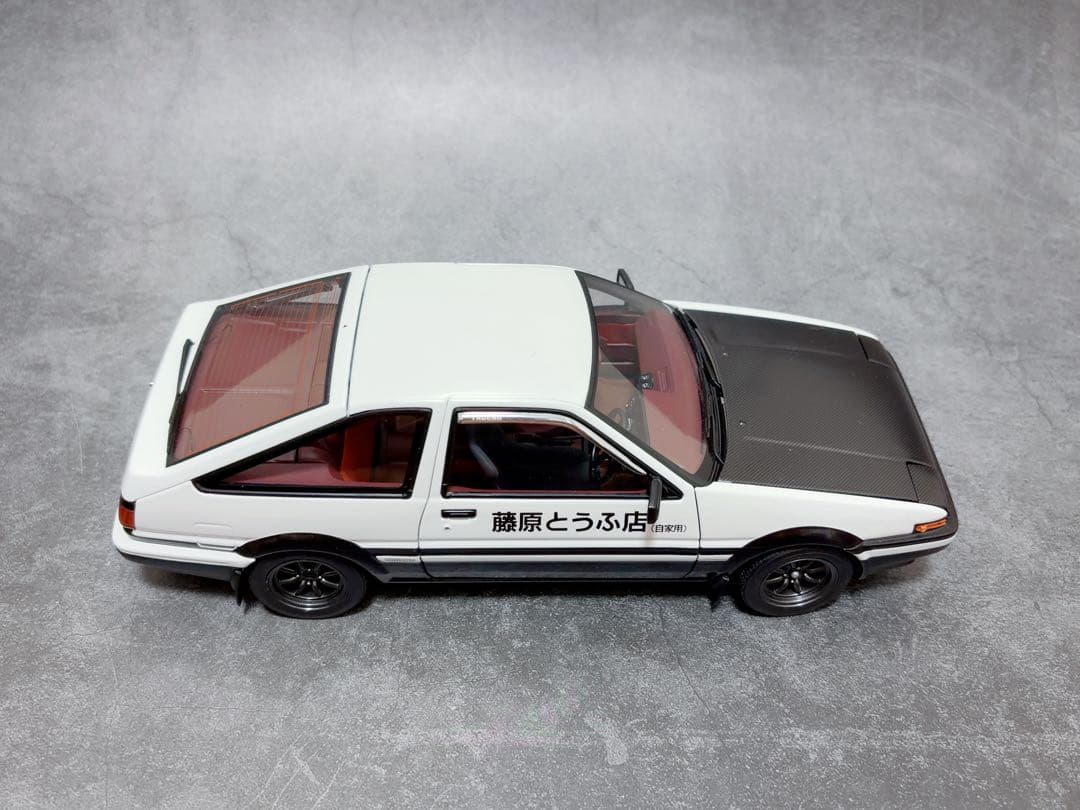 AUTOart 1/18 トヨタ スプリンター トレノ AE86 頭文字 D