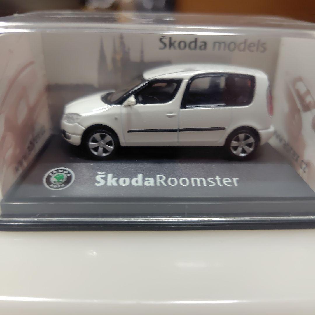 Škoda Roomster ミニカー 7台セット 1/72