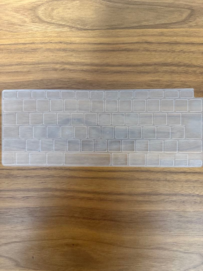 MacBook air (M1,2020)ゴールド 充放電回数8回