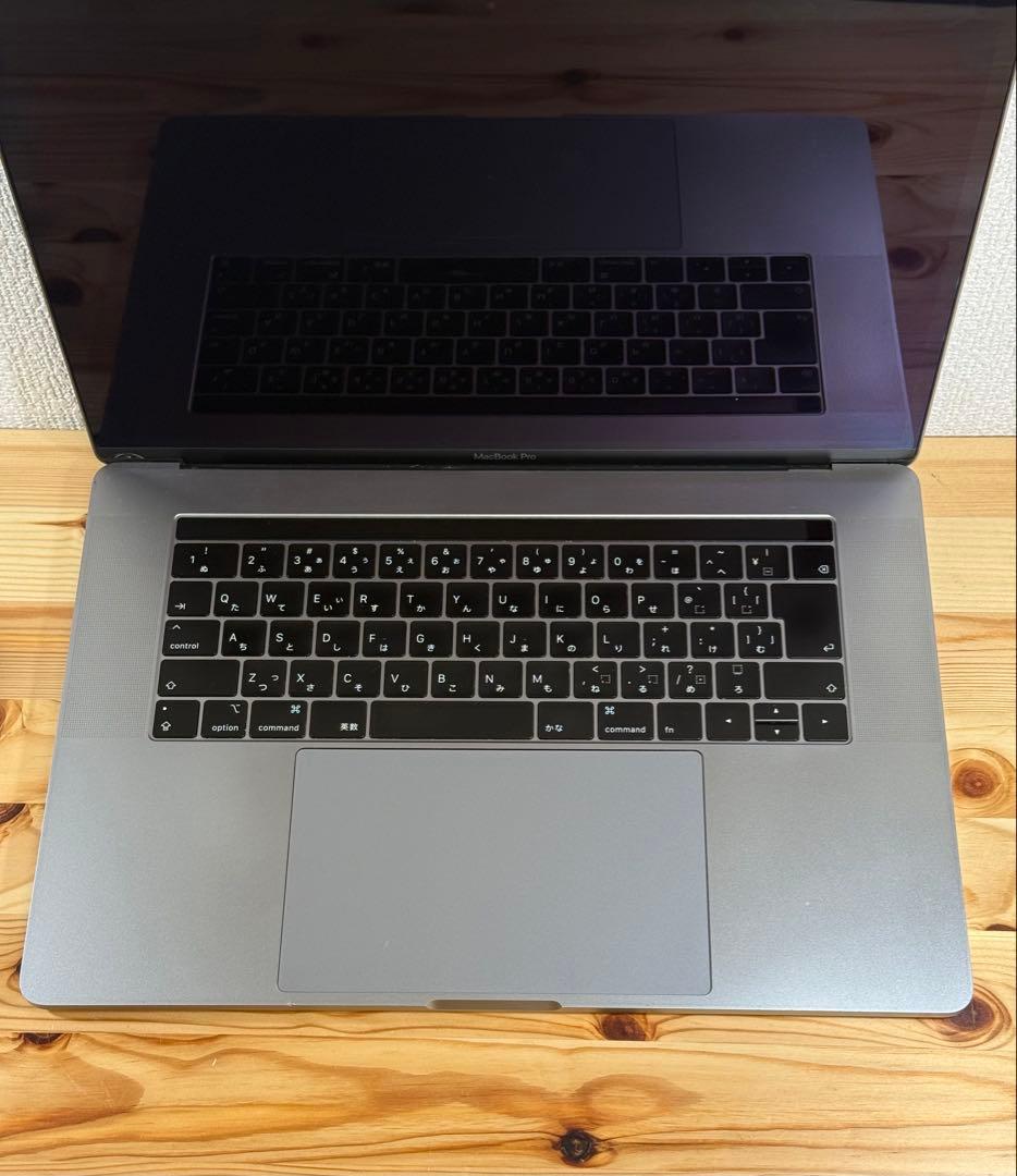 Apple MacBook Pro 15（2018年頃）― ジャンク品