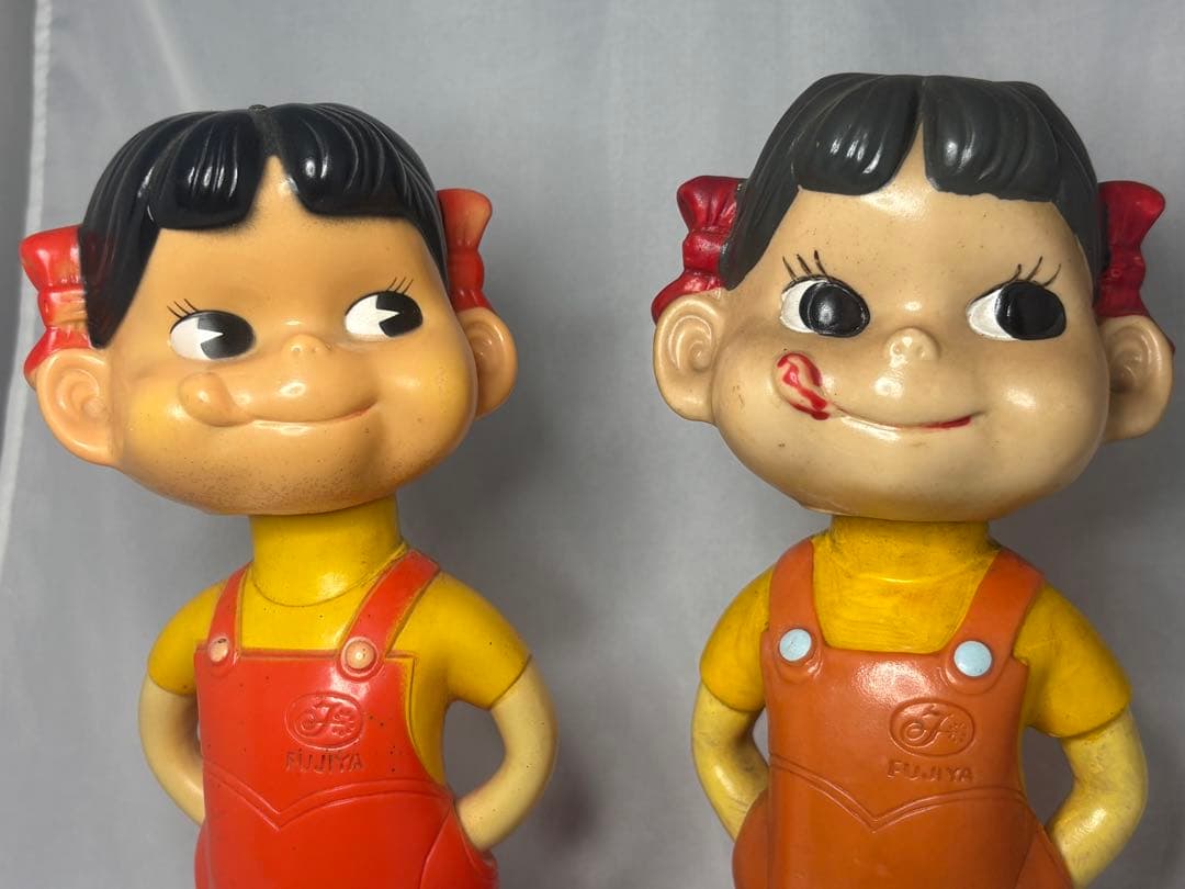 不二家ペコちゃん　頭部のビス2本と1本　2体セット