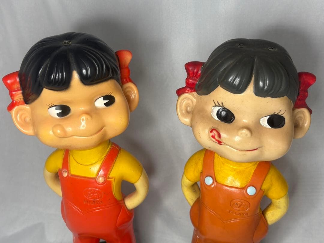 不二家ペコちゃん　頭部のビス2本と1本　2体セット