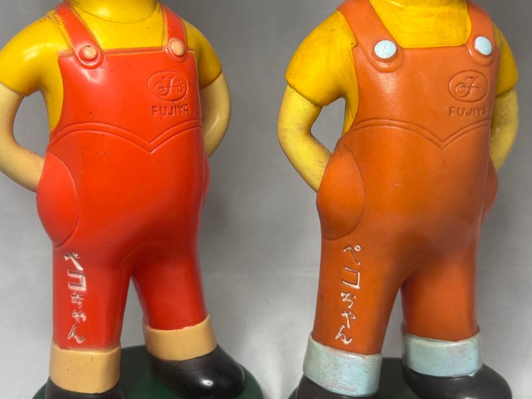 不二家ペコちゃん　頭部のビス2本と1本　2体セット