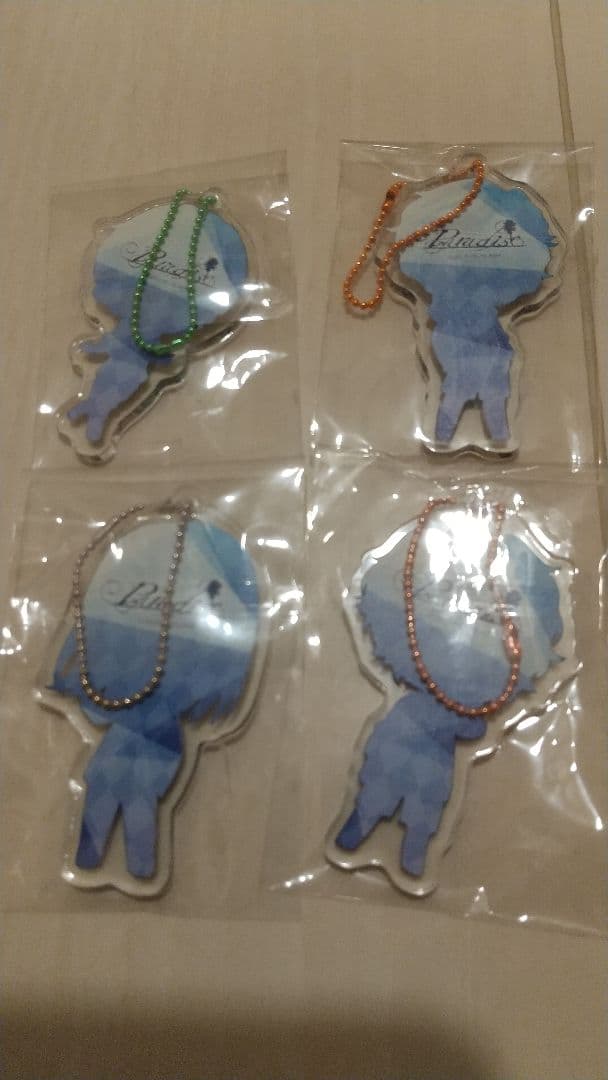 Paradise パラダイスアクリルキーホルダー４種