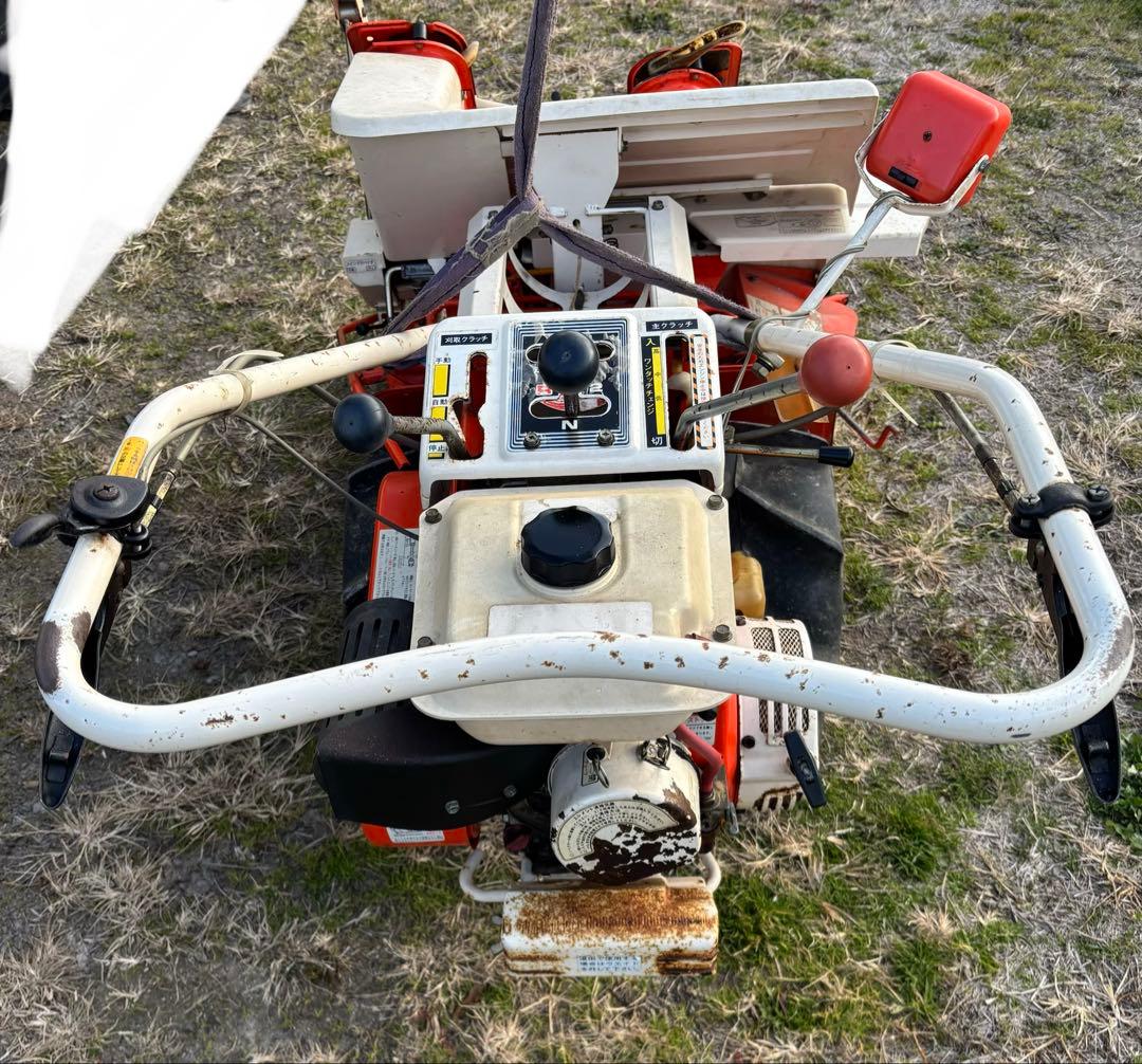 クボタ ２条刈バインダーHF52　中古