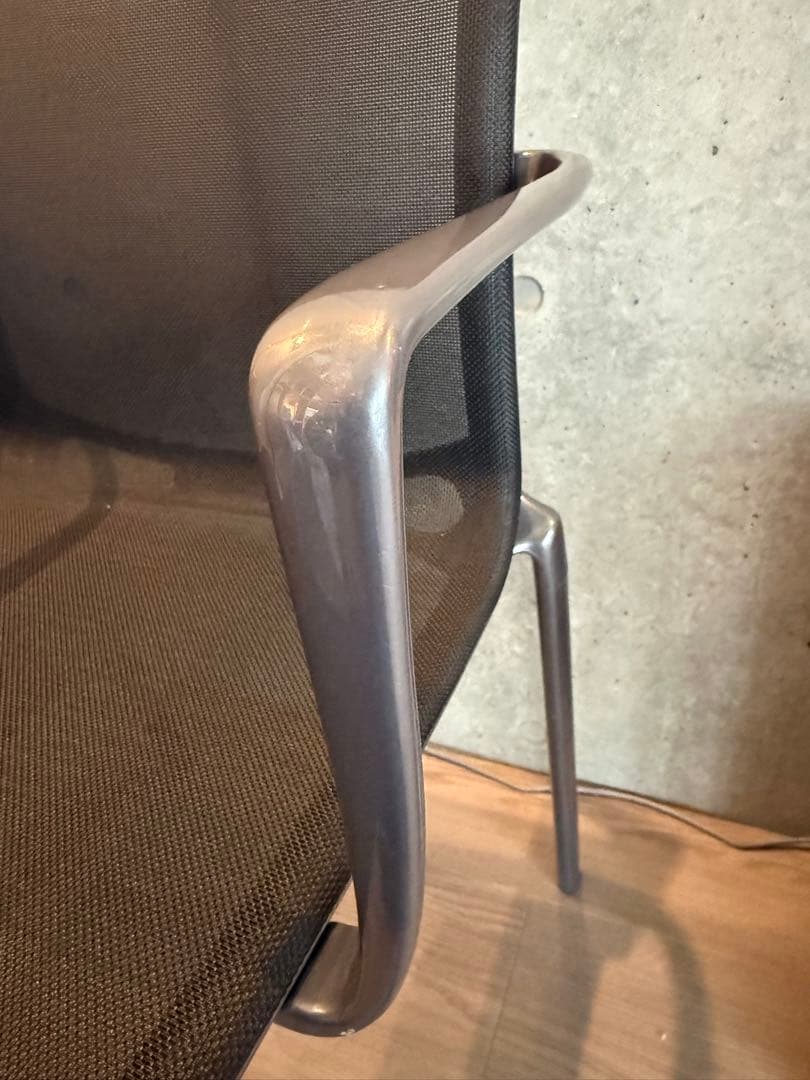 定価12万Cassina ixc.　Alias　ハイフレーム　アームチェア