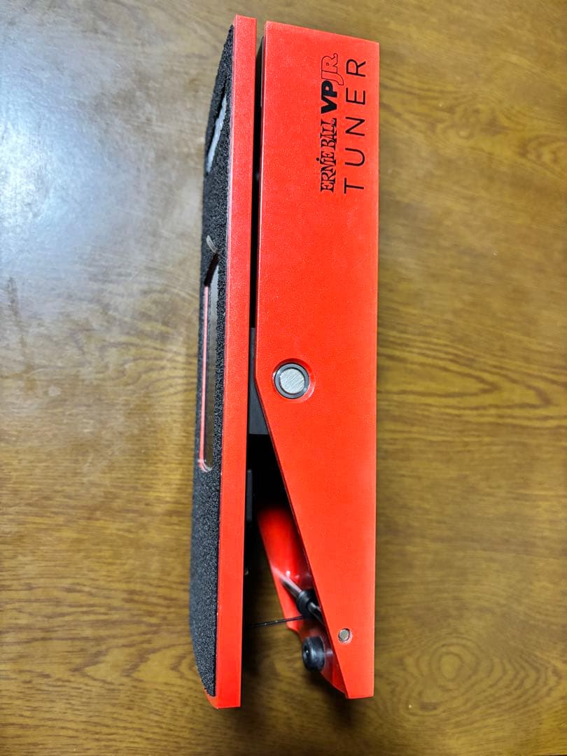 ギター EARNIE BALL VPJR Tuner-Red