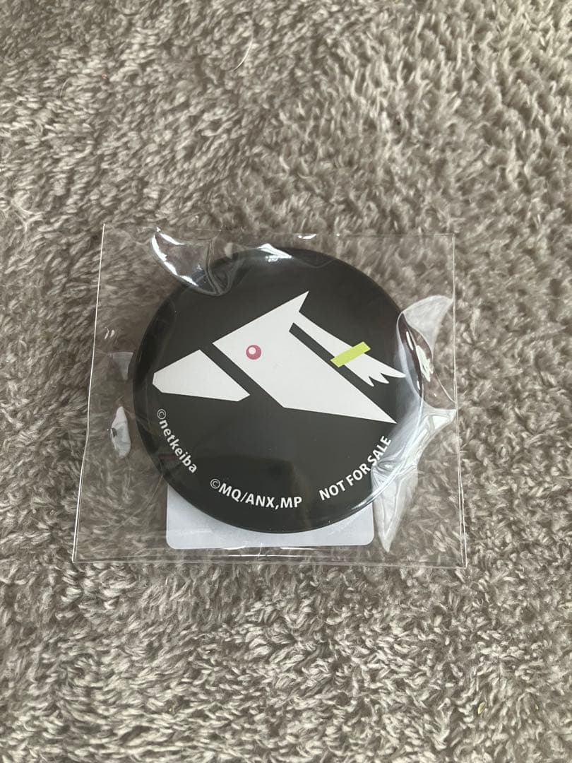 キュウべぇ風 netkeiba ロゴ缶バッジ(当選品)