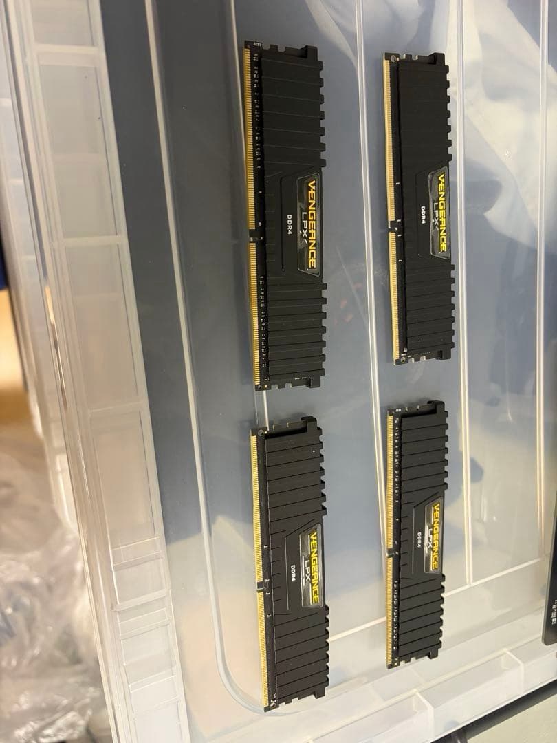 Corsair Vengeance LPX DDR4 8GB メモリ4枚セット