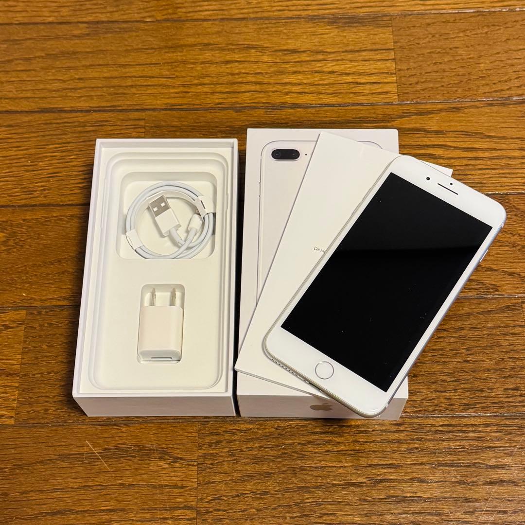 iPhone 8 Plus 256G シルバー 充電器 純正イアホン おまけ付