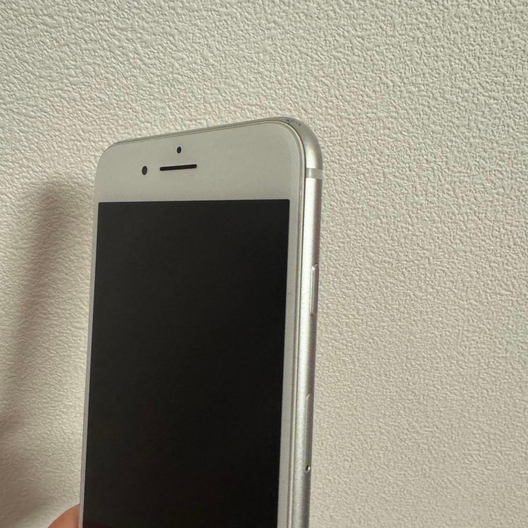 iPhone 8 Plus 256G シルバー 充電器 純正イアホン おまけ付