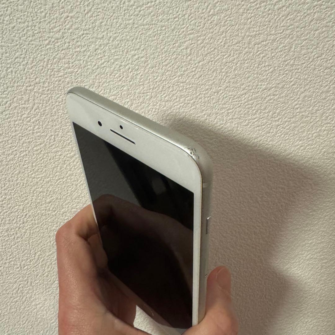 iPhone 8 Plus 256G シルバー 充電器 純正イアホン おまけ付