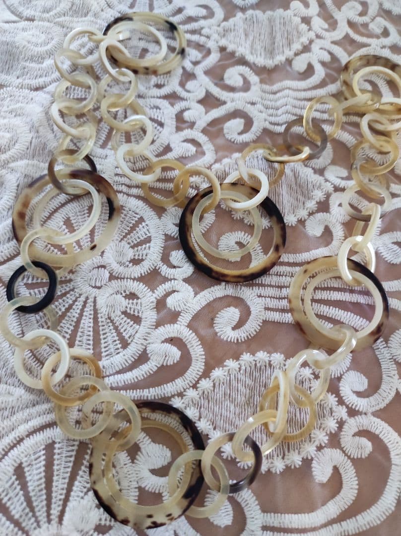 バッファローホーン　ベトナムで購入したネックレス