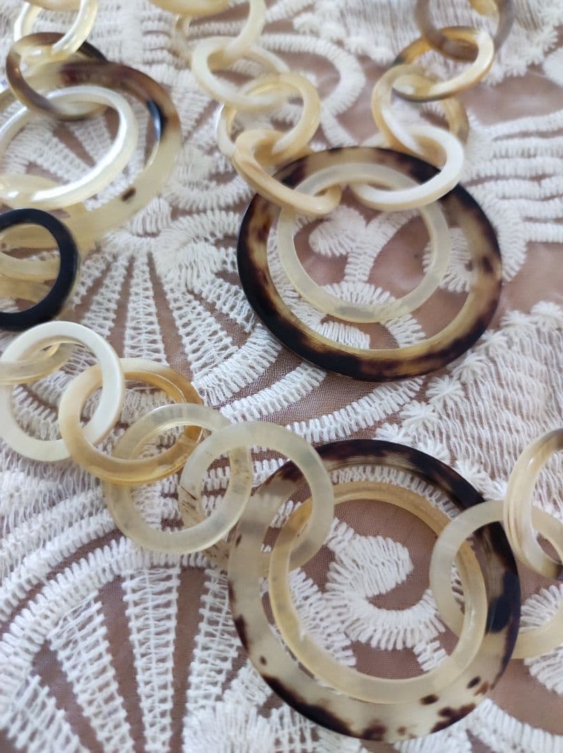 バッファローホーン　ベトナムで購入したネックレス