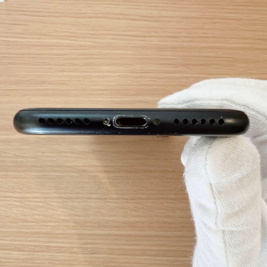 iPhone SE2 64GB ブラック SIMフリー【本体のみ】