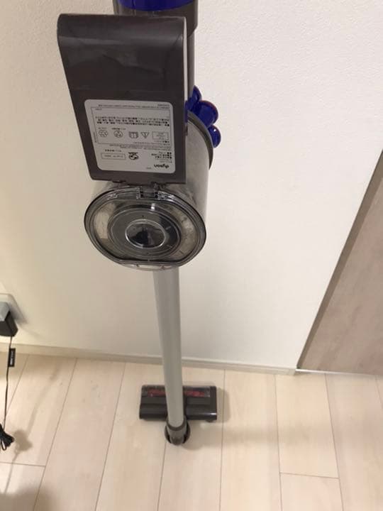 ダイソン　V6 状態良好　本体のみ