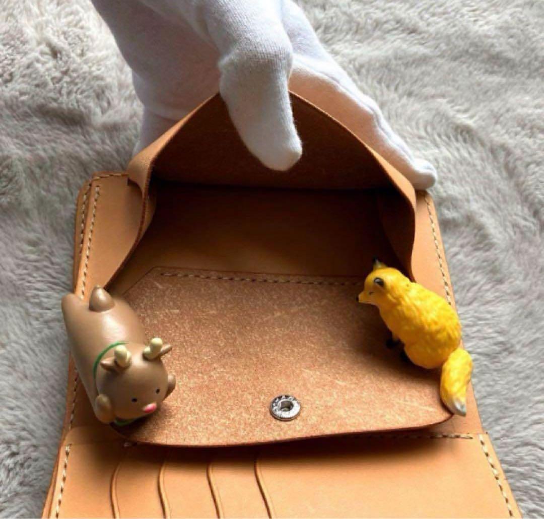 牛ヌメ革　本革　ミドルウォレット　二つ折り財布　レザークラフト　キャメル　24