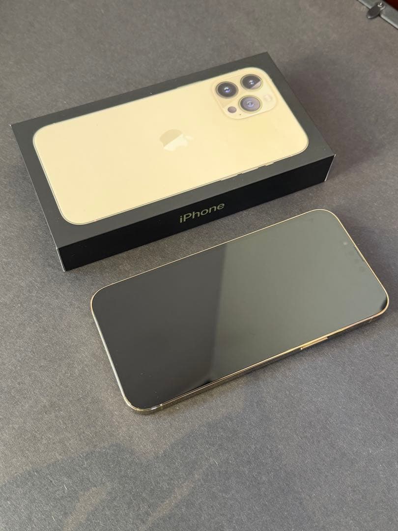 iPhone 13 Pro Max ゴールド / SIMフリー/512GB