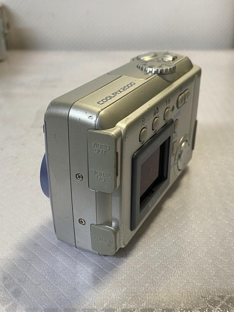 デジタルカメラ Nikon E2000#896