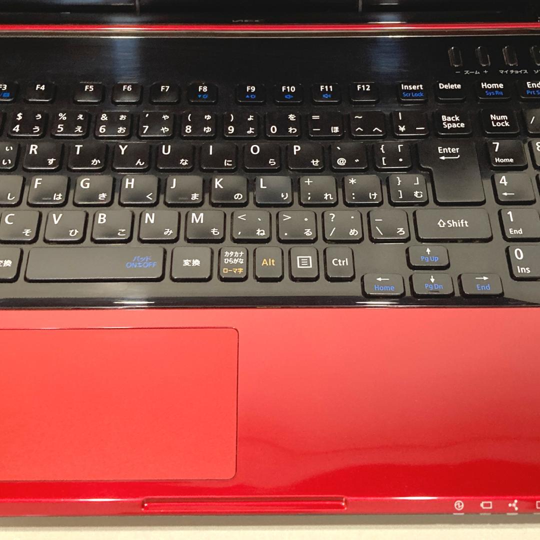 初心者✨快適i3・ブルーレイ・大容量✨赤✨すぐ使えるノートパソコン◇D540-1