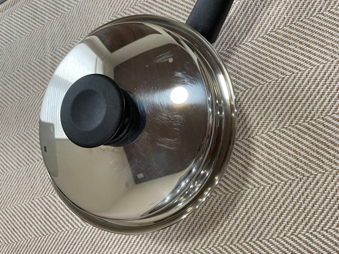 アムウェイ クィーン 大ソースパン　２０センチ