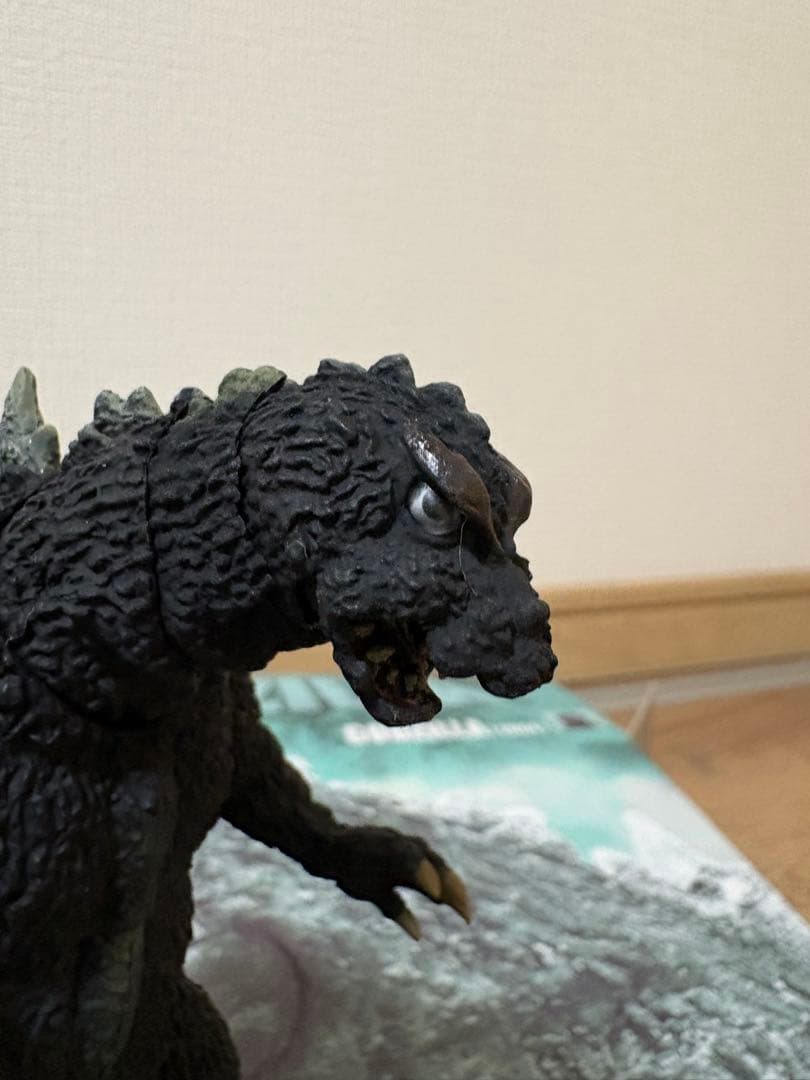 shモンスターアーツ　ゴジラ