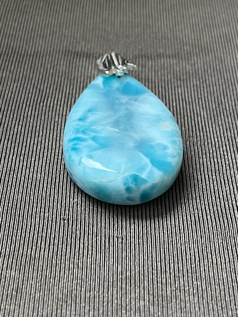 天然石☆高品質！ラリマーしずく型ペンダントトップ☆リーフバチカン&模様が美しい