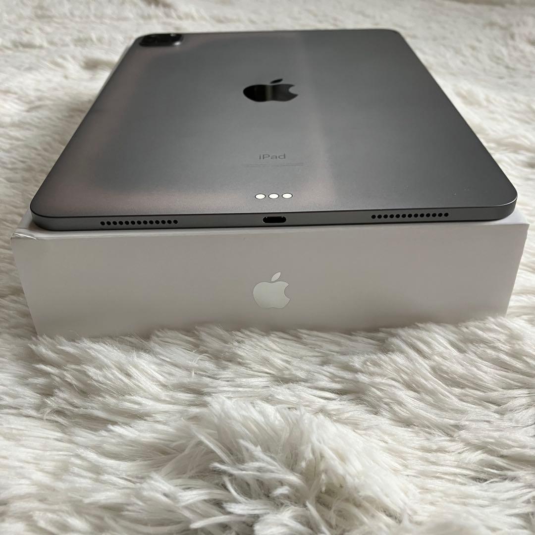 【3/3販売終了】iPad Pro 11 第2世代 256GB 【すぐ発送】