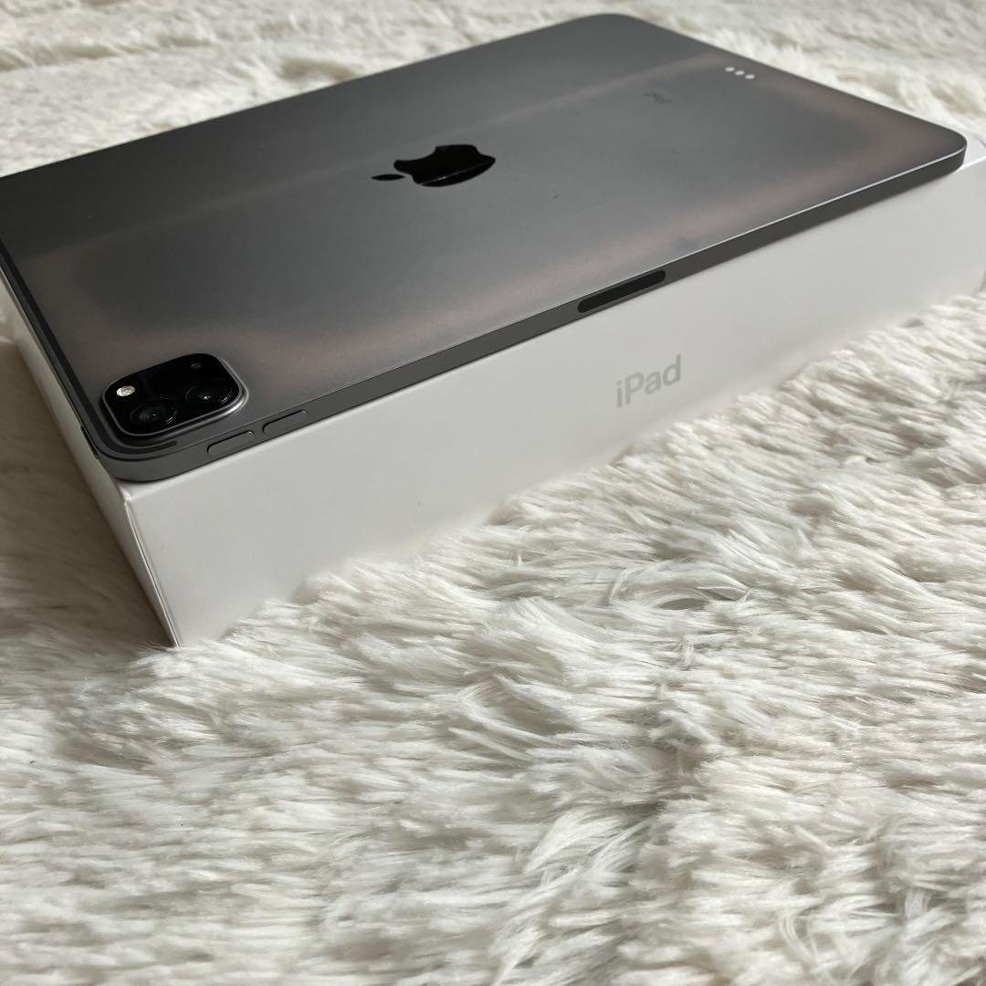 【3/3販売終了】iPad Pro 11 第2世代 256GB 【すぐ発送】