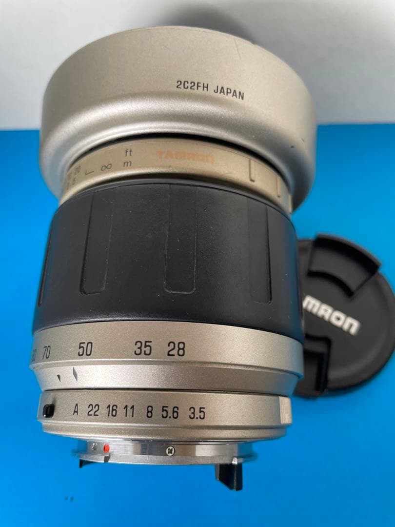 PENTAX K-mデジタル一眼レフカメラ Wズームレンズセット＜単三電池駆動＞