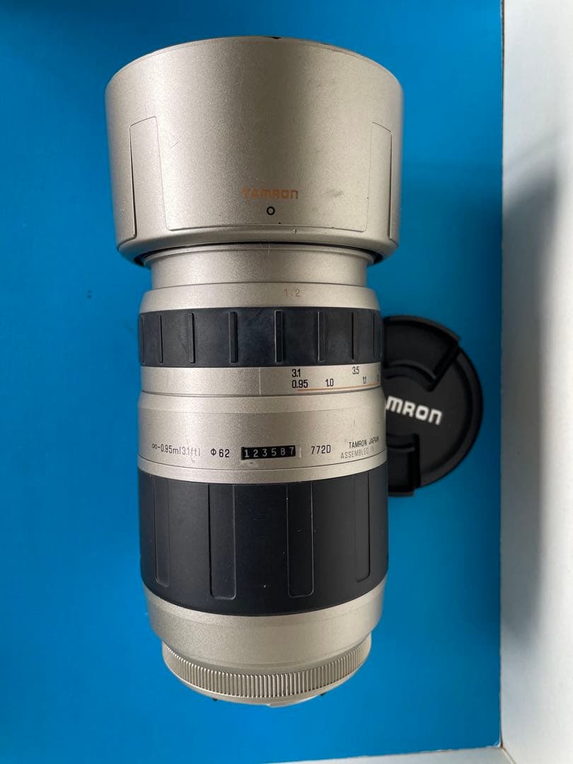 PENTAX K-mデジタル一眼レフカメラ Wズームレンズセット＜単三電池駆動＞