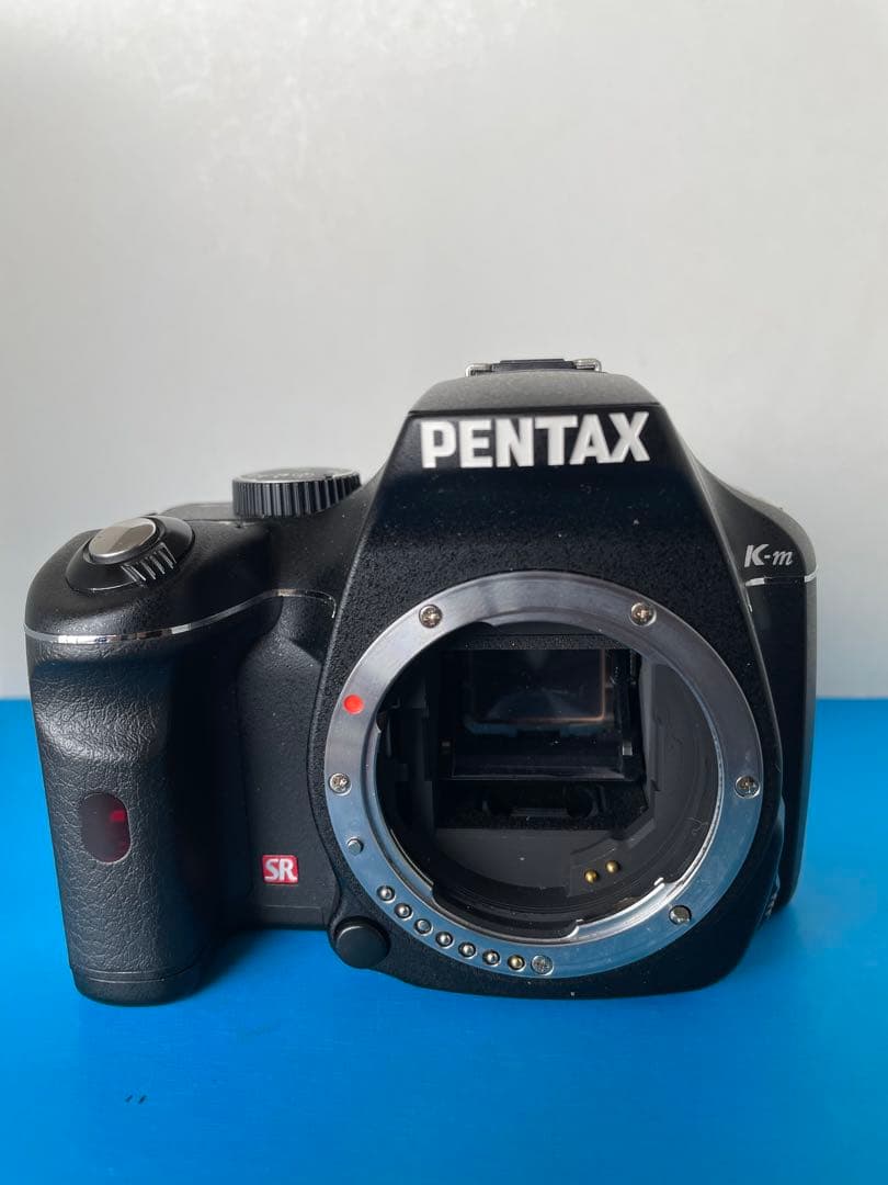 PENTAX K-mデジタル一眼レフカメラ Wズームレンズセット＜単三電池駆動＞