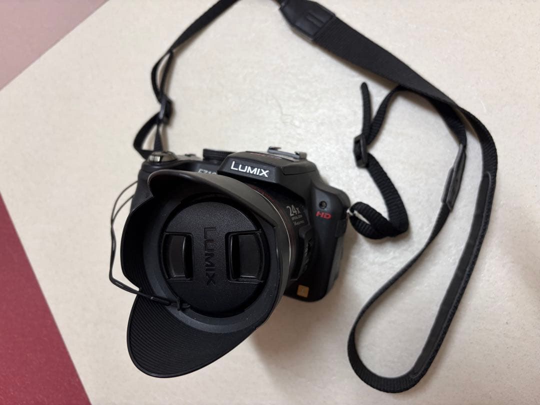 LUMIX FZ100 コンパクトデジタルカメラ